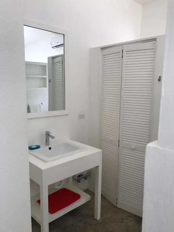 77 West Boutique Hotel 特雷热比奇